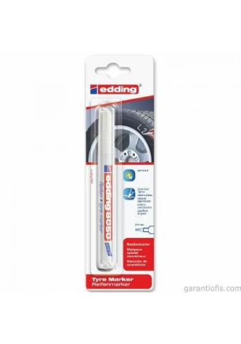 Elif Kayak Yapmayı Öğreniyor