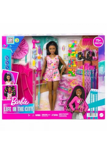 Barbie Brooklyn Eğlenceli Saçlar Oyun Seti HHM39