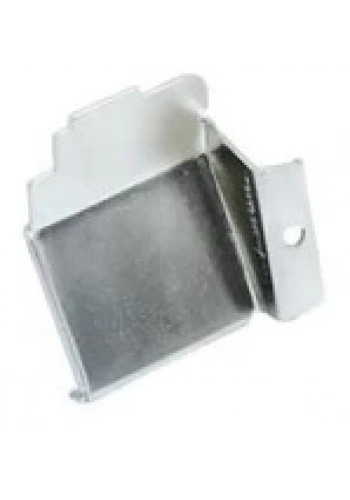 Juki Overlok 3-4 İplik Ön Sürgü Kapak Sacı / 121-47807