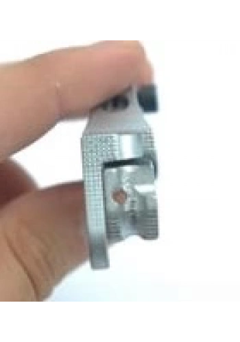 Pfaff 1425-1525 Sağ Fitil 4mm Ayak