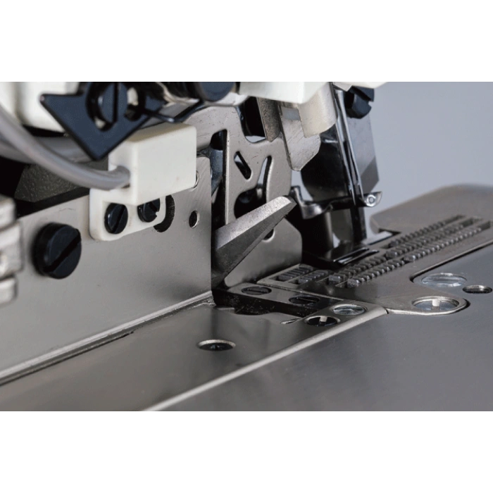 Brother FB-N21A-W020 4 İplik Tam Otomatik Akıllı Elektrikli İplik Kesicili Overlok Makinası