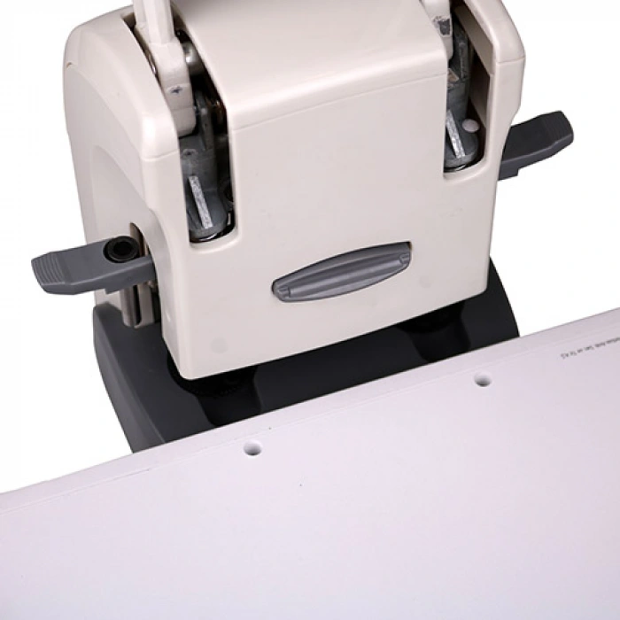 KW-TRİO METAL DELGEÇ 2-4 DELİKLİ 200 SAYFA (819556)