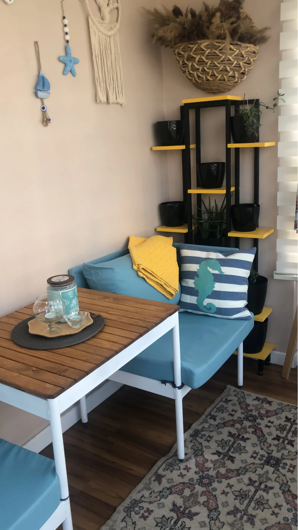 Mini Multilounge Küçük Balkon Mobilyası – Şezlong ve Köşe Bahçe Seti- ( TURKUAZ )