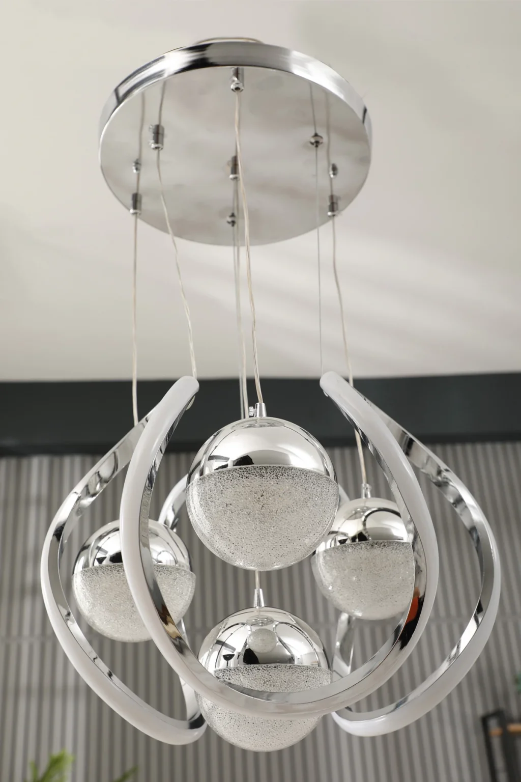 Dune 3 Renkli LED Avize 3+1 - Modern Taçlı Tavan Aydınlatma