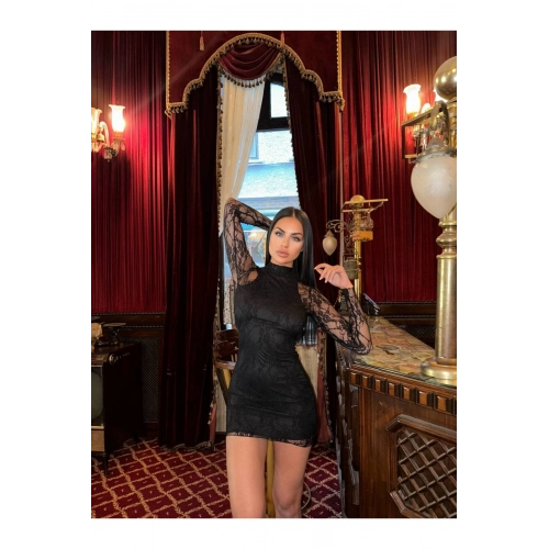 Kadın Sırt Dekolteli Dantel Detaylı Mini Siyah Elbise