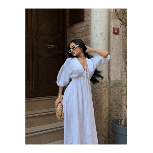Müslin Keten Dokulu Beli Büzgülü Bağlamalı V Yaka Beyaz Elbise