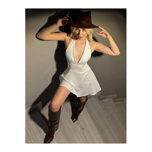 Kadın Saten Kuşak Detaylı Boyundan Bağlamalı Sırt Dekolteli Beyaz Mini Elbise