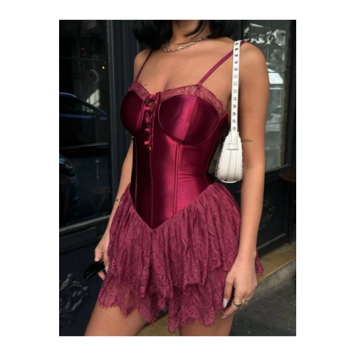Kadın Premium Dantel Detaylı Askılı Biyeli Şortlu Bordo Mini Boy Elbise