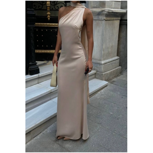 Kadın Premium Tek Omuz Şal Detaylı Saten Maxi Elbise – Bej