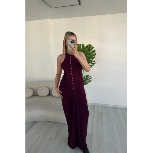 Kadın Düğme Detaylı Büzgülü Halter Yaka Mürdüm Maxi Elbise