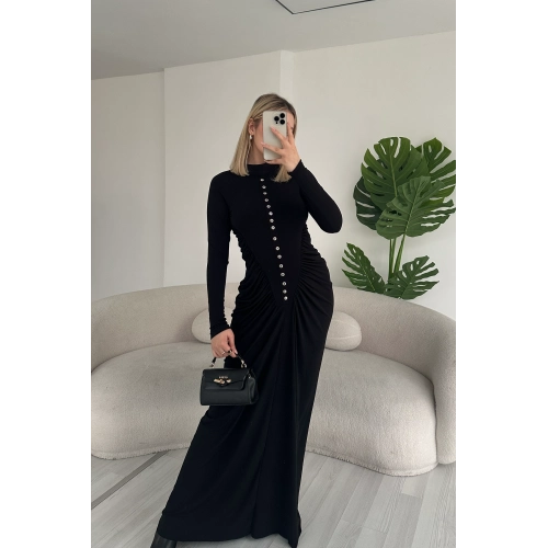 Kadın Düğme Detaylı Uzun Kollu Büzgülü Halter Yaka Siyah Maxi Elbise