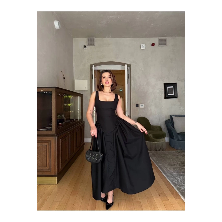 Kalın Askılı Kuşaklı Maxi Siyah Poplin Elbise
