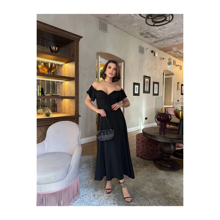 Off-Shoulder Siyah Maxi Elbise
