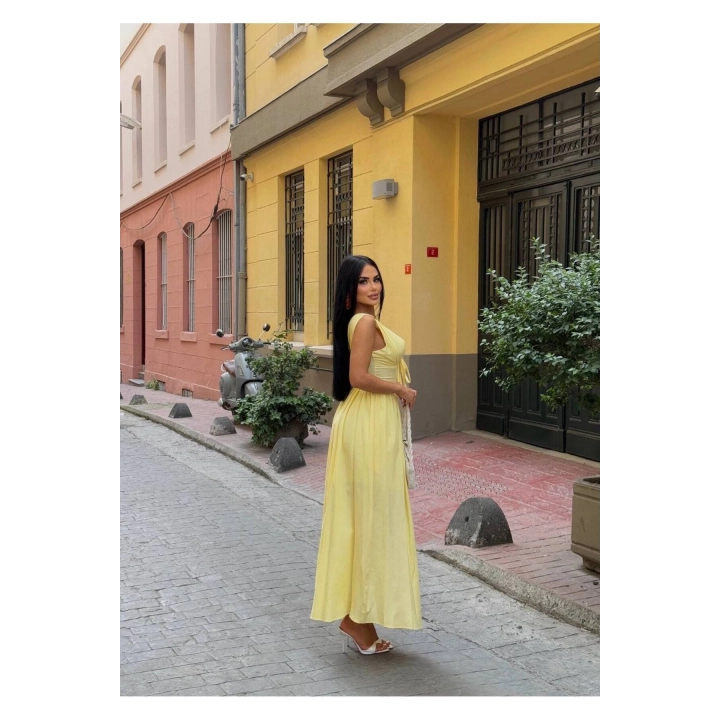 Kalın Askılı Büzgü Detaylı Korsaj Form Elbise