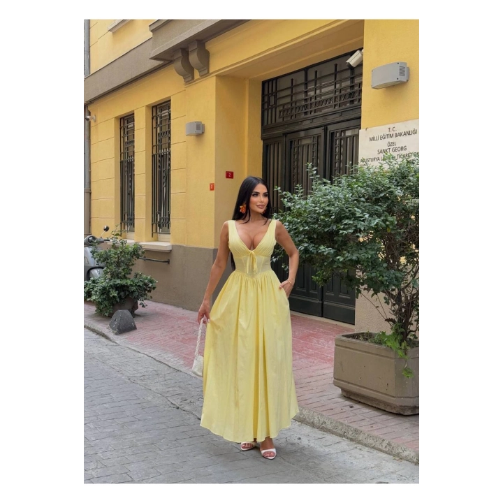 Kalın Askılı Büzgü Detaylı Korsaj Form Elbise