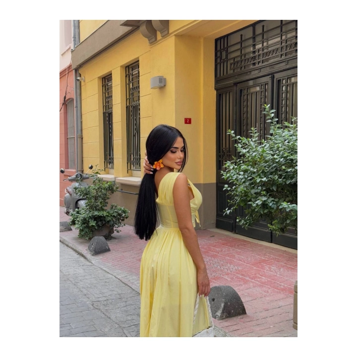 Kalın Askılı Büzgü Detaylı Korsaj Form Elbise