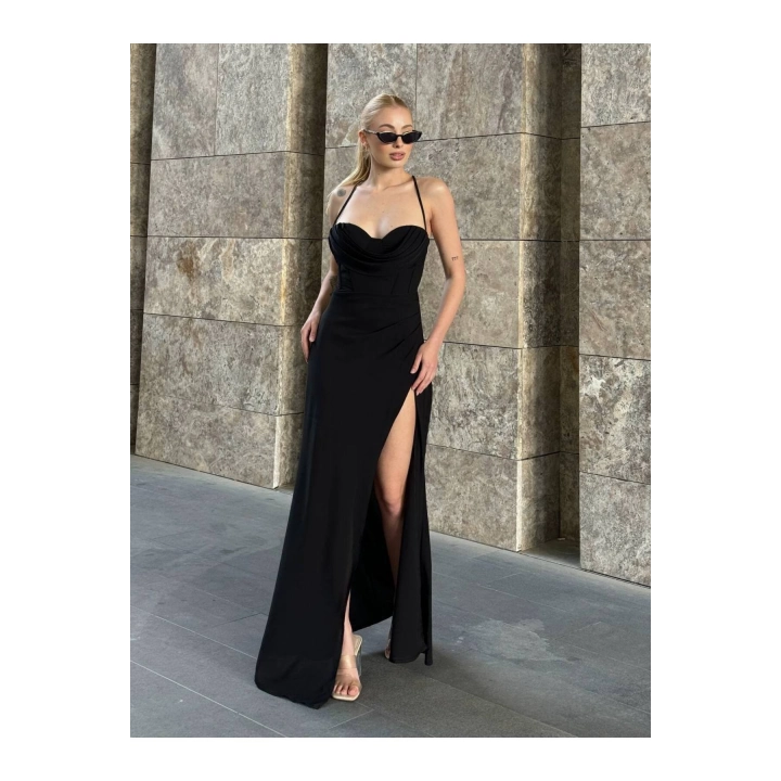 Askılı Göğüs Drape Detaylı Maxi Elbise
