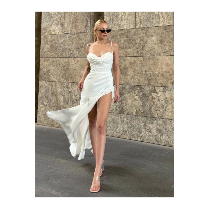 Askılı Göğüs Drape Detaylı Maxi Elbise