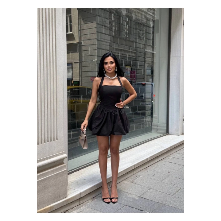 Boyundan Bağlamalı Kare Yaka Balon Astarlı Mini Siyah Elbise