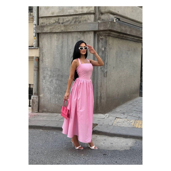 Askılı Kare Yaka Kloş Elbise