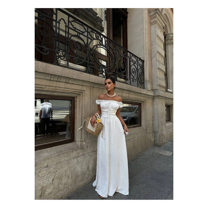 Kuşgözlü Maxi Boy Astarlı Gipeli Beyaz Elbise