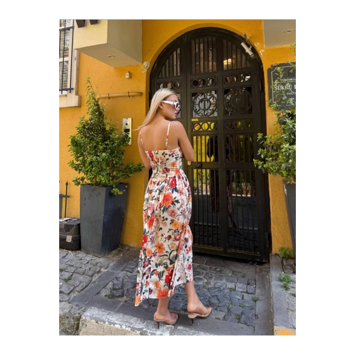 Çiçek Desenli Askılı Sırtı Gipeli Bağcıklı Fermuar Detaylı Elbise