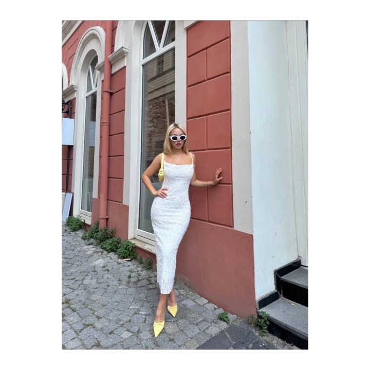 Askılı Dantelli Uzun Beyaz Astarlı Elbise