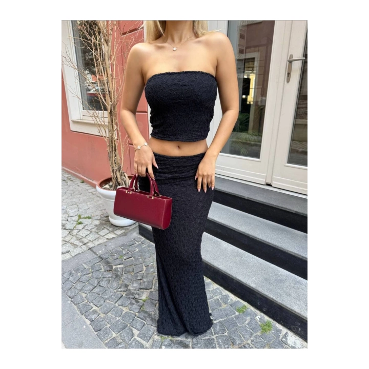 Straplez Yırtmaçlı Astar Detaylı Dantel Crop Siyah Etekli Takım