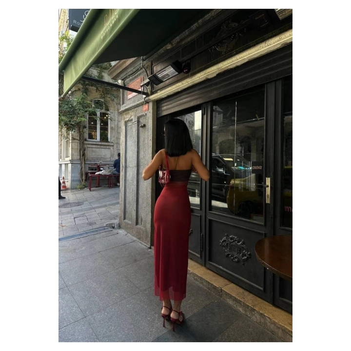 Kadın Renkli Straplez Vücuda Oturan Straplez Uzun Boy Tül Astarlı Elbise