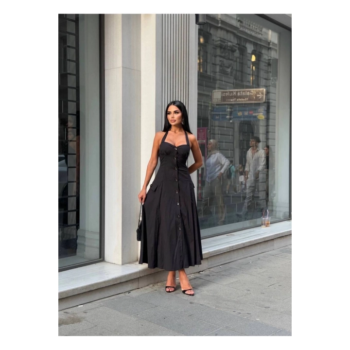 Düğmeli Halter Yaka Kadın Maxi Elbise