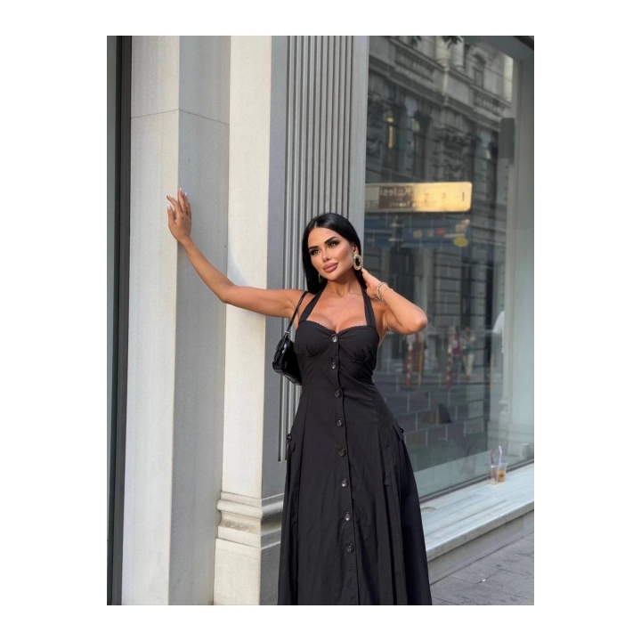 Düğmeli Halter Yaka Kadın Maxi Elbise