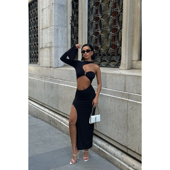 Kadın Tek Kol Cut Out Tokalı Yırtmaçlı Tek Kol Maxi Elbise – Siyah
