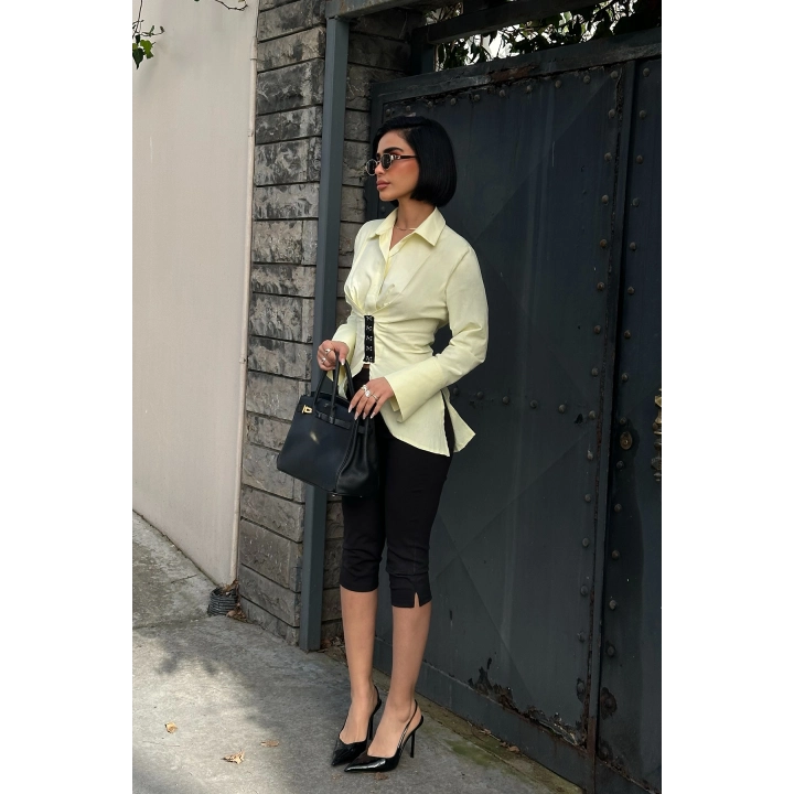 Kanca Kapamalı Sırt Bağlama Detaylı Sarı Tasarım Gömlek