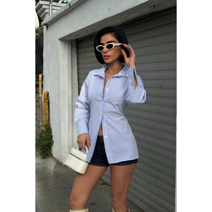 Sırt Bağlama Detaylı Çizgili Basic Mavi Gömlek