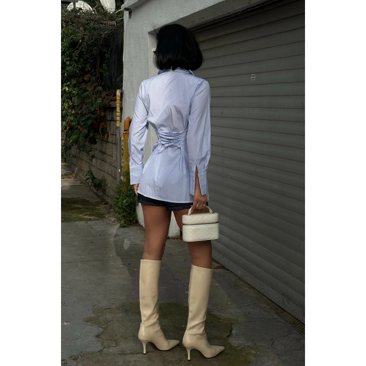 Sırt Bağlama Detaylı Çizgili Basic Mavi Gömlek