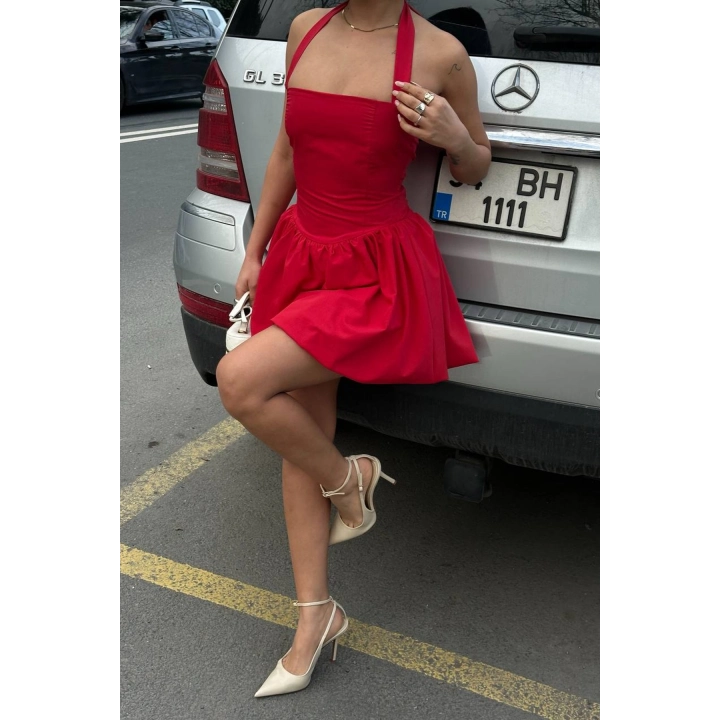 Kadın Boyundan Bağlamalı Kare Yaka Balon Astarlı Mini Kırmızı Elbise