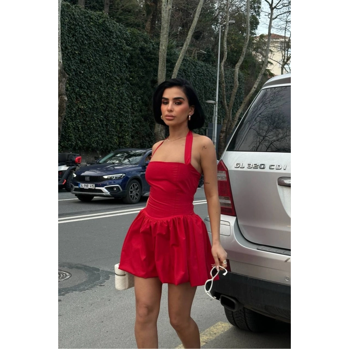 Kadın Boyundan Bağlamalı Kare Yaka Balon Astarlı Mini Kırmızı Elbise