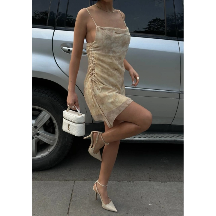 Kadın İnce Askılı Desenli Mini Boy Tasarım Bej Elbise