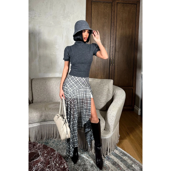 Ekose Desenli Yırtmaçlı Asimetrik Kesim Gri Etek