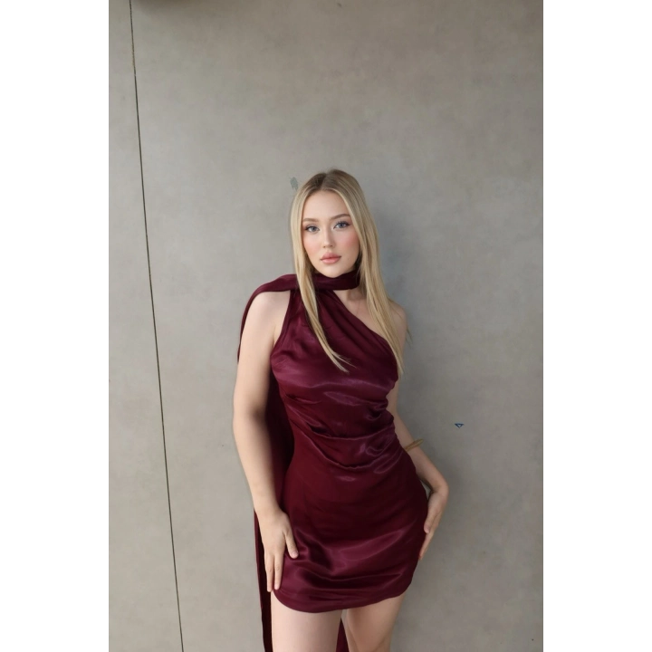 Kadın Premium Tek Omuz Şal Detaylı Saten Mini Bordo Elbise