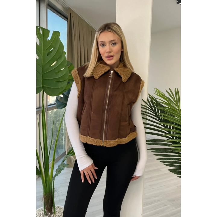Kürk Detaylı Fermuarlı Kahverengi Yelek