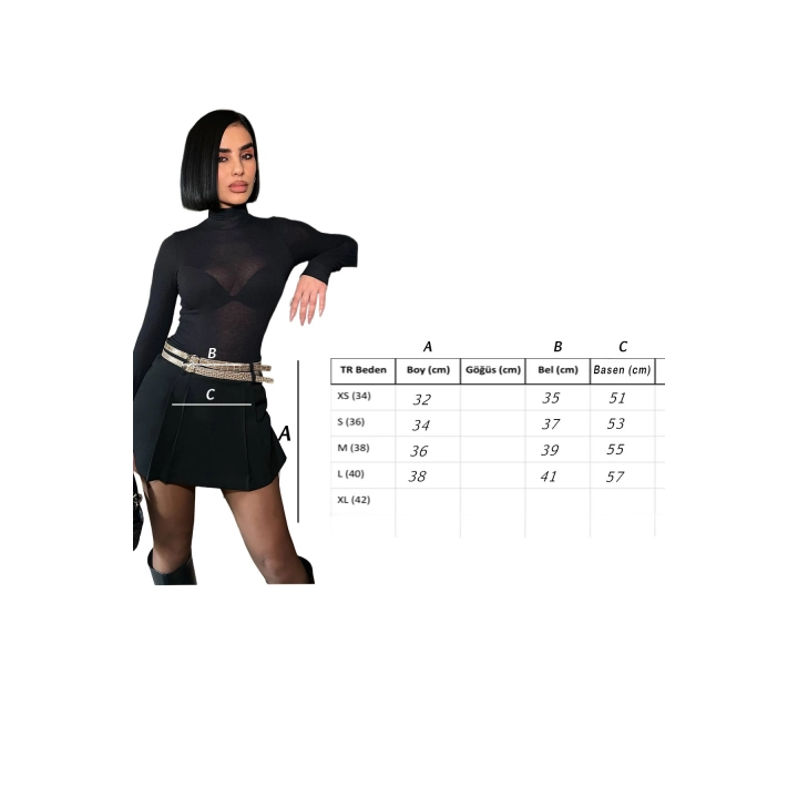 Pileli Kemer Detaylı Şortlu Basic Siyah Etek