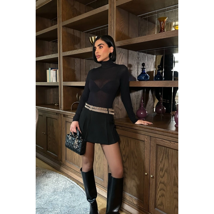 Pileli Kemer Detaylı Şortlu Basic Siyah Etek