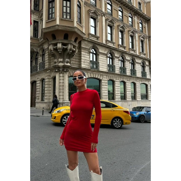 Sırt Dekolteli Uzun Kol Sandy Kırmızı Mini Elbise