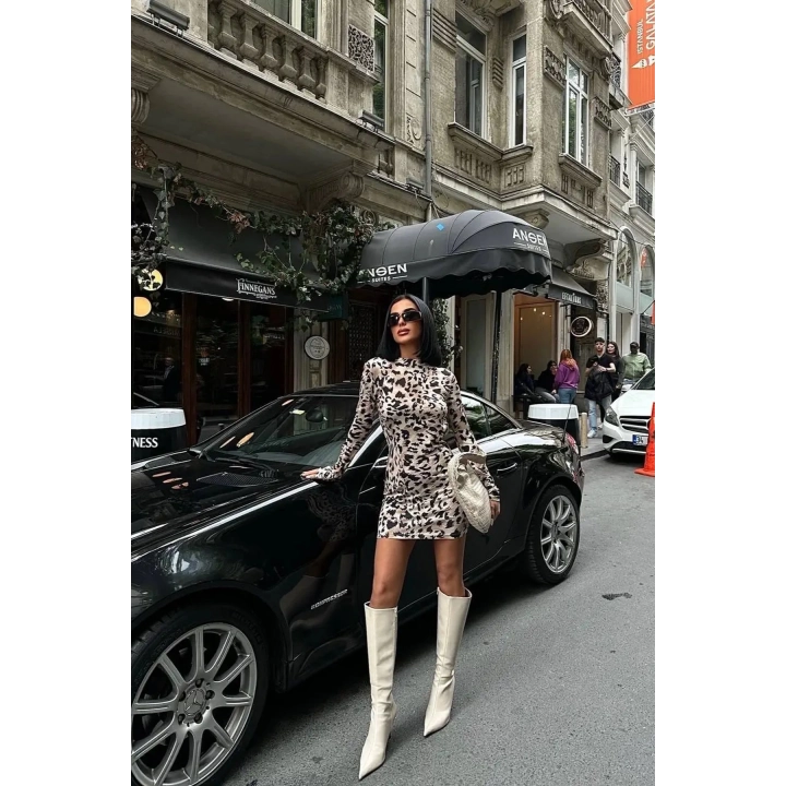 Sırt Dekolteli Uzun Kol Sandy Leopar Bej Mini Elbise