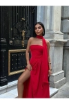 Kadın Dubai Kumaş Sırt Bağlamalı Çapraz Kesim Detaylı Yırtmaçlı Maxi Boy Kırmızı Elbise