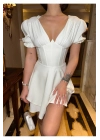 Korse Detaylı Kat Etekli V Yaka Mini Beyaz Elbise