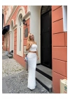 Straplez Yırtmaçlı Astar Detaylı Dantel Crop Beyaz Etekli Takım