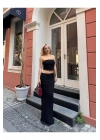 Straplez Yırtmaçlı Astar Detaylı Dantel Crop Siyah Etekli Takım