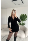 Kuşgözü Detaylı Büzgülü Premium Mini Boy Siyah Tasarım Elbise